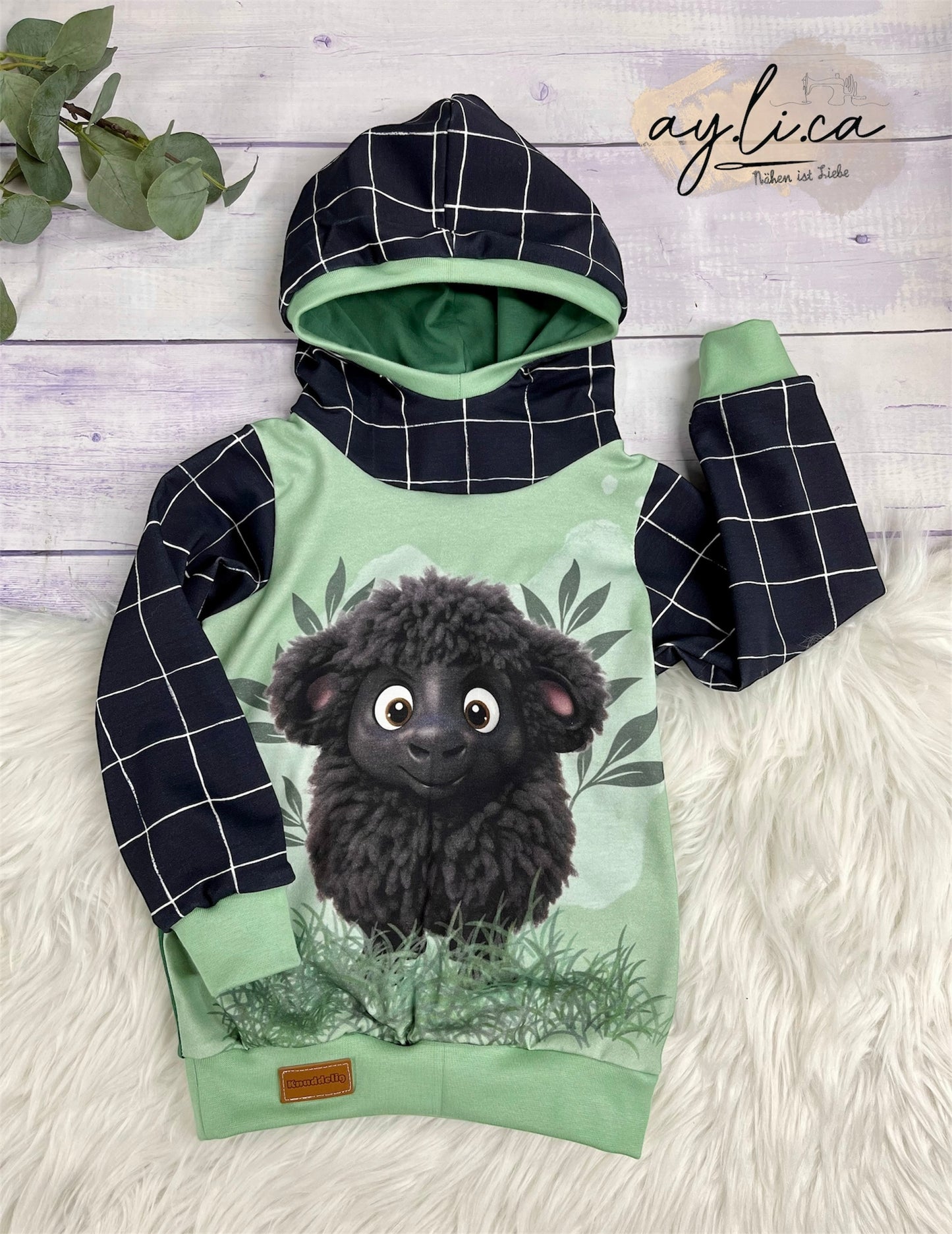 HOODIE SCHAF GR.104