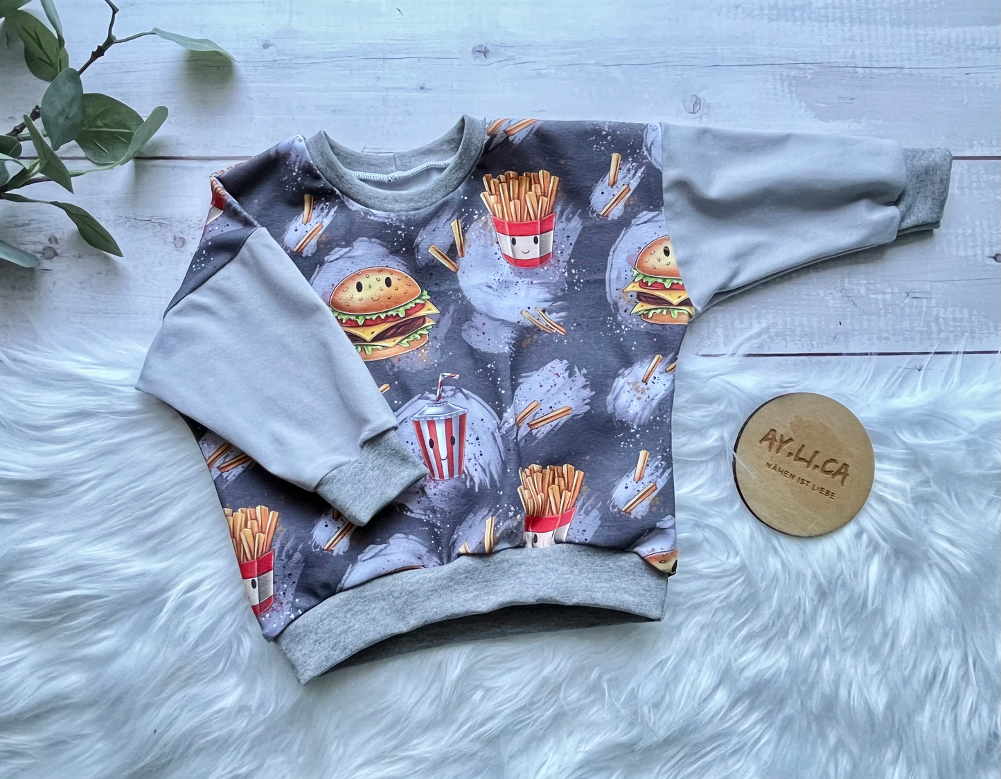 OVERSIZE-SWEATER FASTFOOD Gr.80